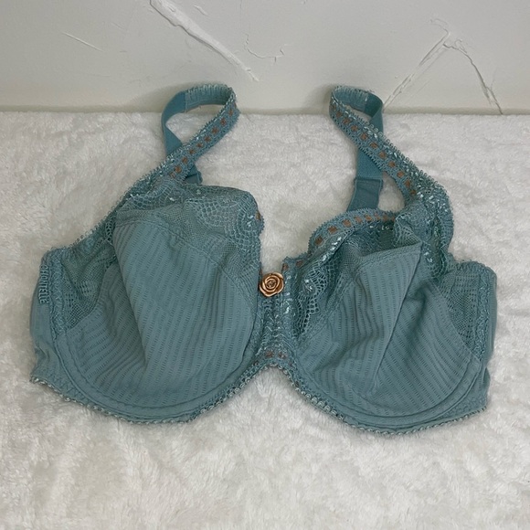 Chantelle Blue Lace Bra - Picture 1 of 4